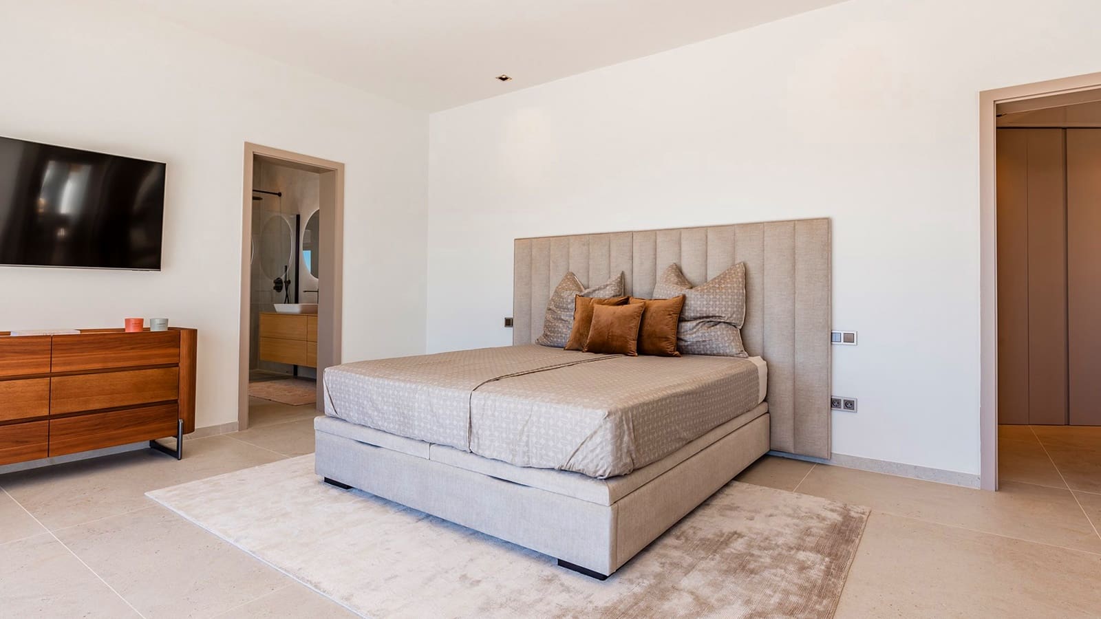 7 soveværelse Villa til salg i Ibiza by med swimmingpool - € 7.900.000 (Ref: 9049609)