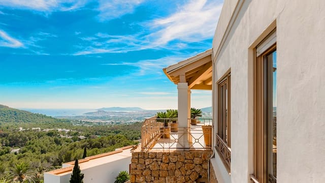 7 soverom Villa til salgs i Ibiza by med svømmebasseng - € 7 900 000 (Ref: 9049609)
