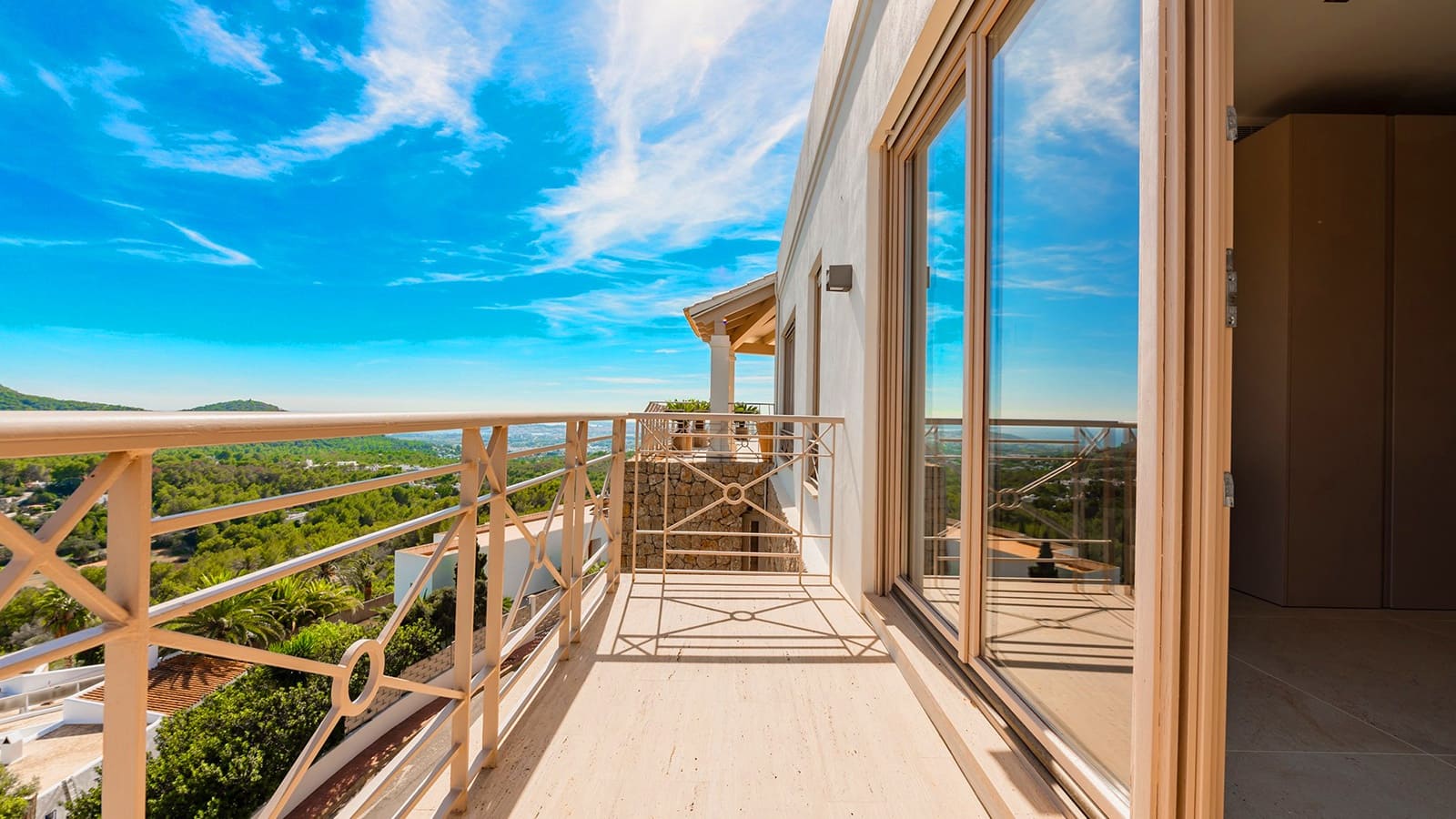 7 soveværelse Villa til salg i Ibiza by med swimmingpool - € 7.900.000 (Ref: 9049609)