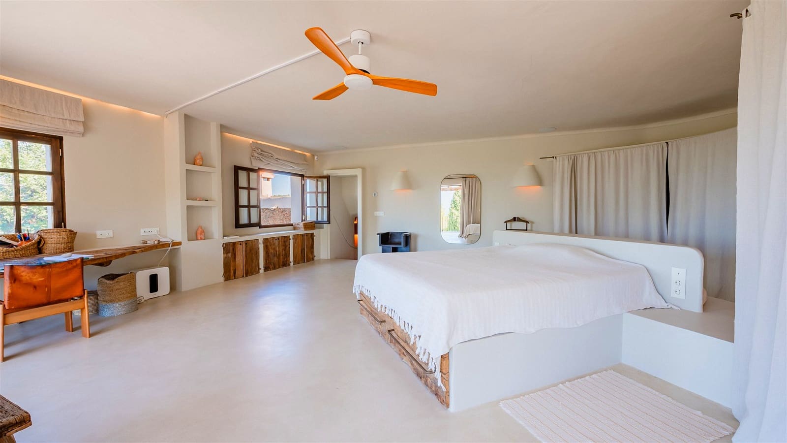 7 soveværelse Finca/Landehus til salg i San Jose / Sant Josep de Sa Talaia med swimmingpool garage - € 10.000.000 (Ref: 9132888)