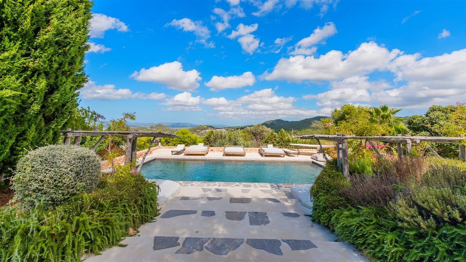 7 soveværelse Finca/Landehus til salg i San Jose / Sant Josep de Sa Talaia med swimmingpool garage - € 10.000.000 (Ref: 9132888)