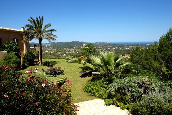 7 bedroom Villa for sale in Santa Eulalia / Santa Eularia with pool garage - € 12,000,000 (Ref: 9133058)