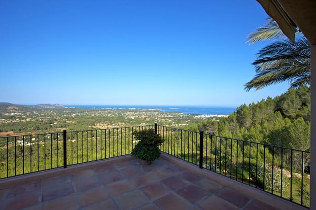 7 bedroom Villa for sale in Santa Eulalia / Santa Eularia with pool garage - € 12,000,000 (Ref: 9133058)