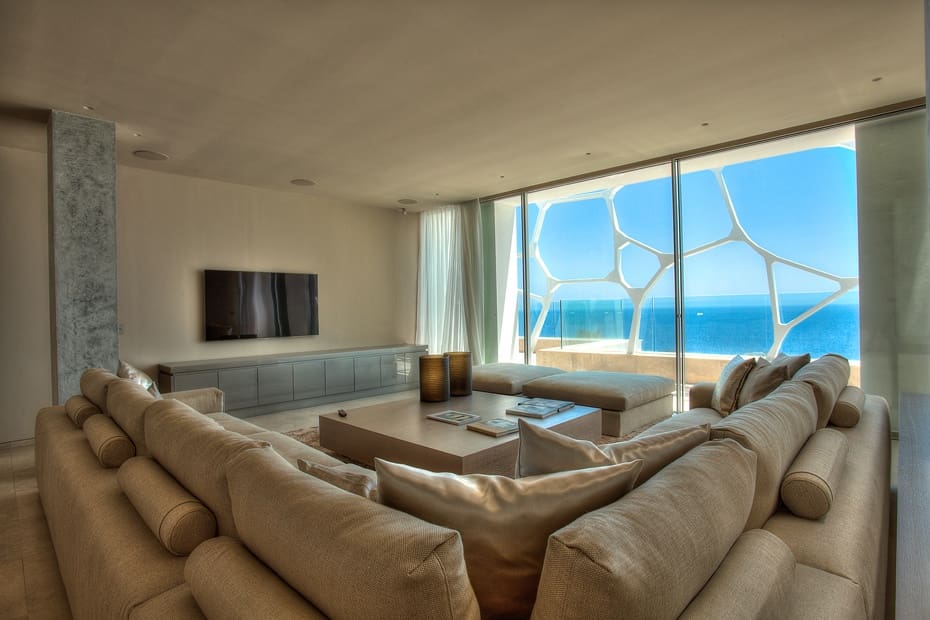 9 soveværelse Villa til salg i Roca Llisa med swimmingpool - € 14.000.000 (Ref: 9134755)