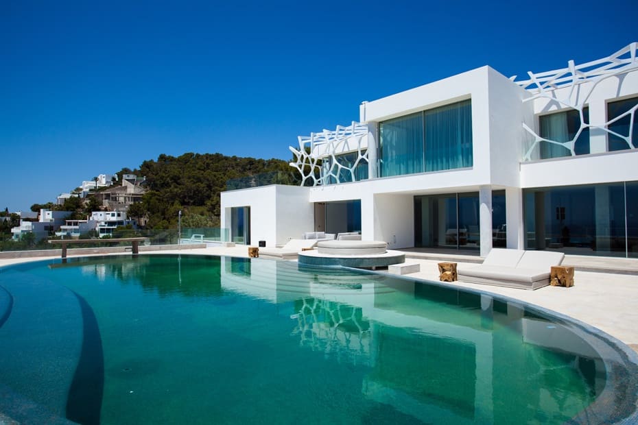 9 soveværelse Villa til salg i Roca Llisa med swimmingpool - € 14.000.000 (Ref: 9134755)