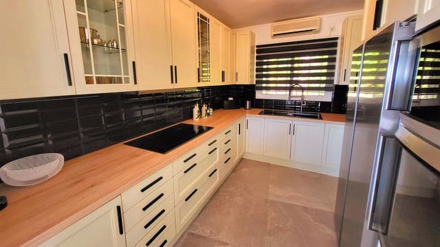 4 soverom Villa til salgs i Can Furnet, Santa Eulalia / Santa Eularia med svømmebasseng - € 3 950 000 (Ref: 9135104)