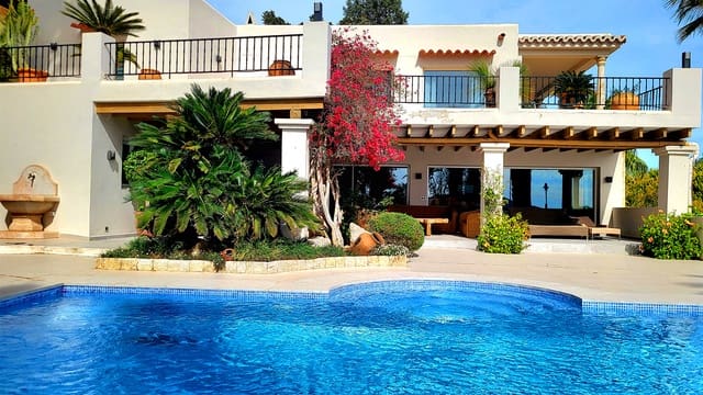 4 soverom Villa til salgs i Can Furnet, Santa Eulalia / Santa Eularia med svømmebasseng - € 3 950 000 (Ref: 9135104)