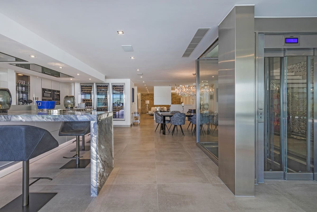 5 bedroom Villa for sale in Santa Eulalia / Santa Eularia with pool - € 12,500,000 (Ref: 9135884)