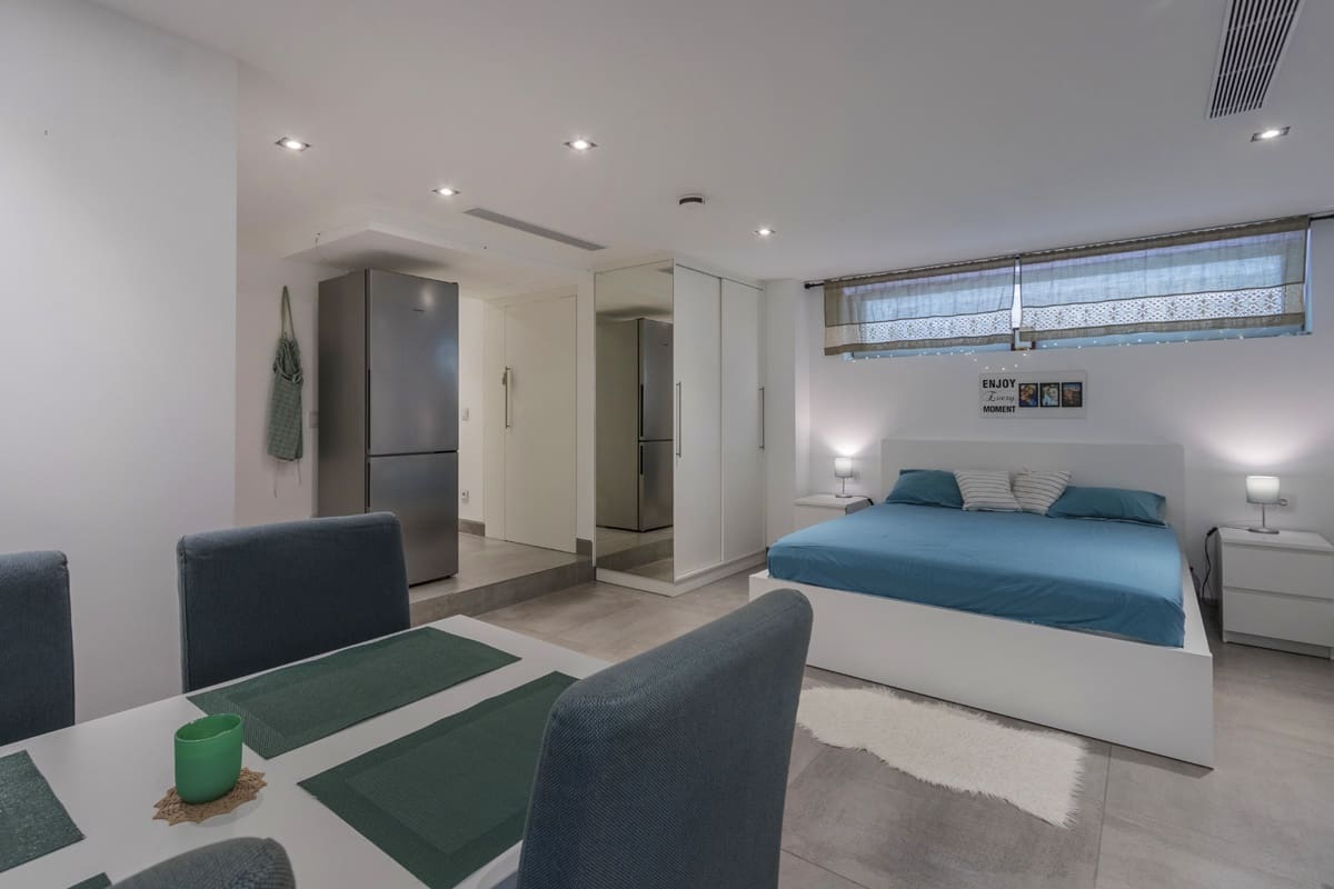 5 bedroom Villa for sale in Santa Eulalia / Santa Eularia with pool - € 12,500,000 (Ref: 9135884)