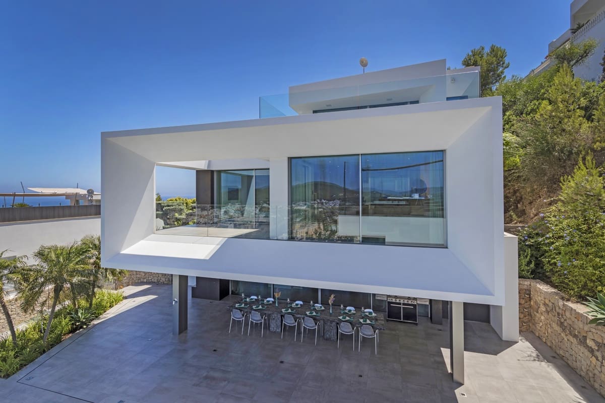 5 bedroom Villa for sale in Santa Eulalia / Santa Eularia with pool - € 12,500,000 (Ref: 9135884)