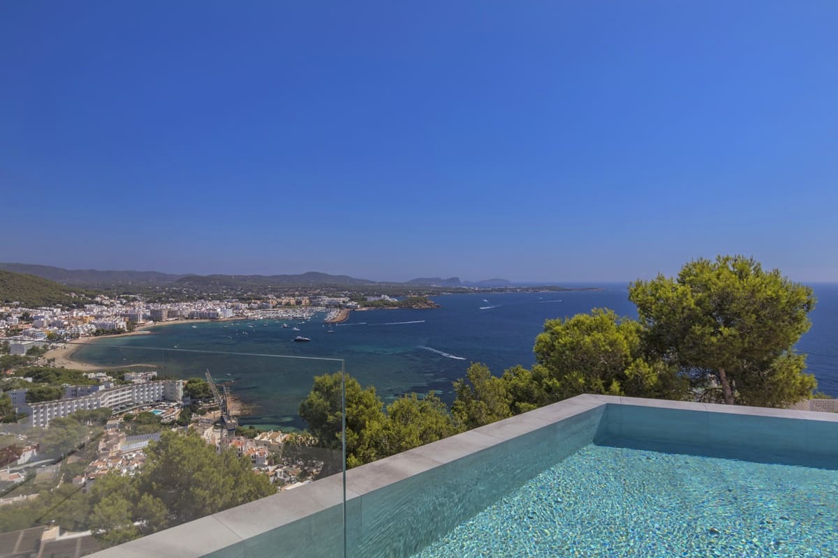 5 bedroom Villa for sale in Santa Eulalia / Santa Eularia with pool - € 12,500,000 (Ref: 9135884)