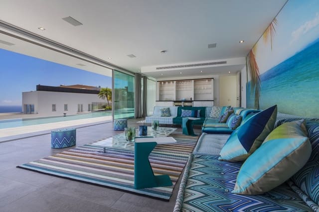 5 bedroom Villa for sale in Santa Eulalia / Santa Eularia with pool - € 12,500,000 (Ref: 9135884)