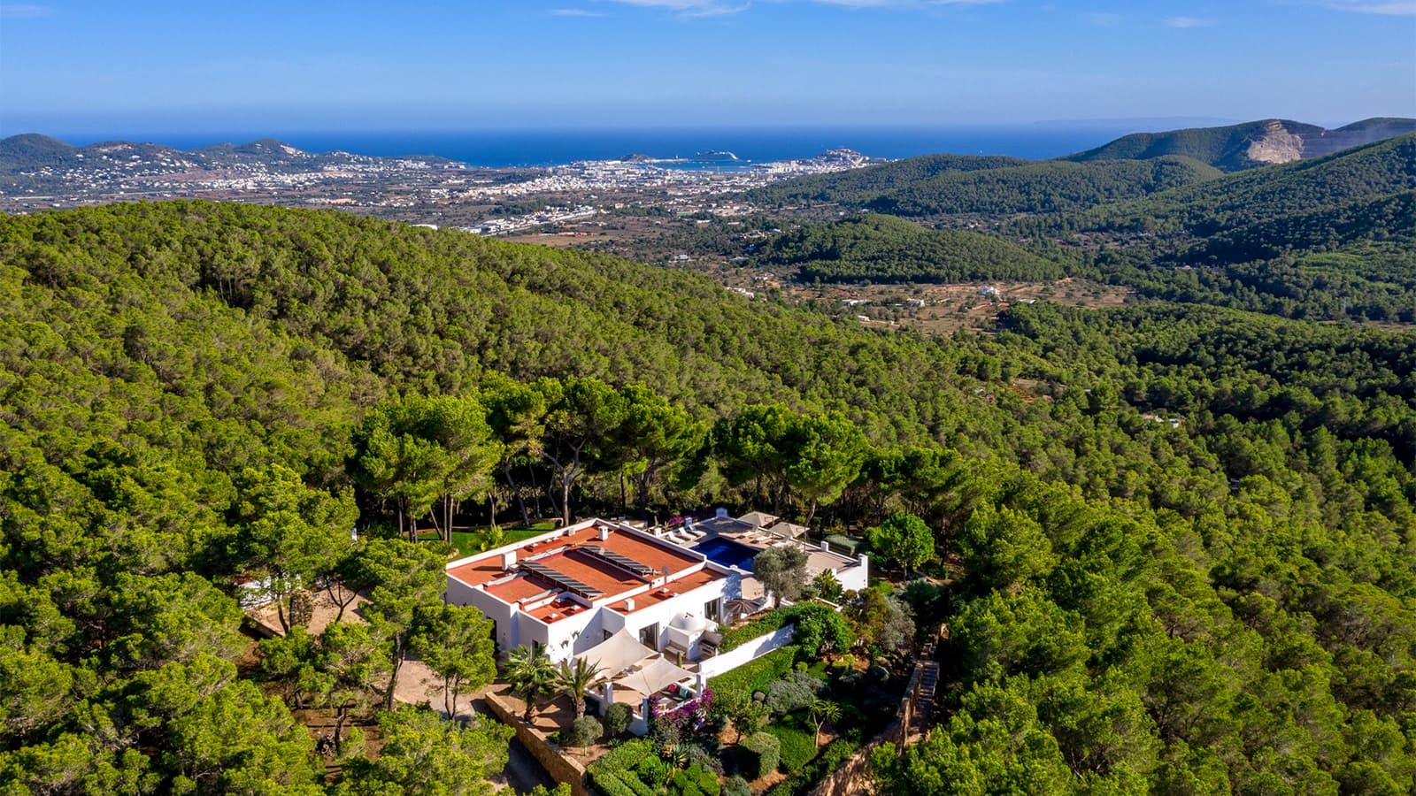 7 soveværelse Villa til salg i Sant Antoni de Portmany med swimmingpool - € 11.900.000 (Ref: 9136146)