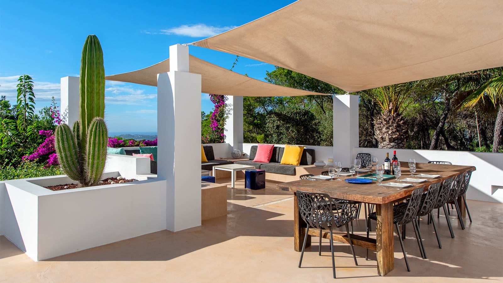 7 soveværelse Villa til salg i Sant Antoni de Portmany med swimmingpool - € 11.900.000 (Ref: 9136146)