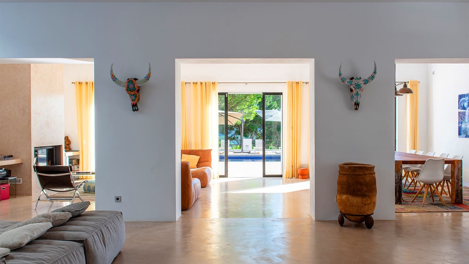 7 soveværelse Villa til salg i Sant Antoni de Portmany med swimmingpool - € 11.900.000 (Ref: 9136146)