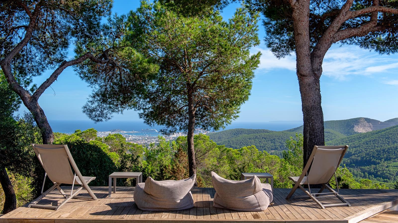 7 soveværelse Villa til salg i Sant Antoni de Portmany med swimmingpool - € 11.900.000 (Ref: 9136146)