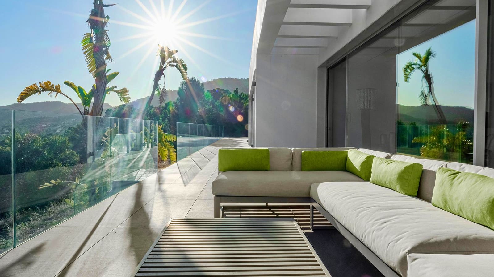 5 soverom Villa til salgs i Es Cubells med svømmebasseng - € 16 000 000 (Ref: 9138524)