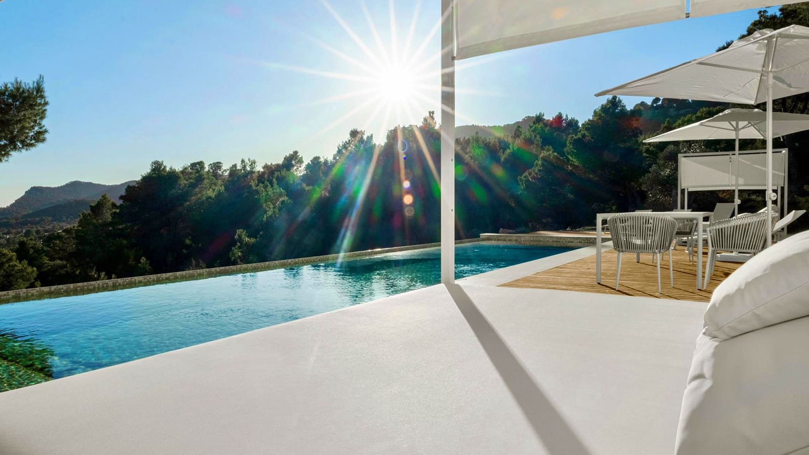 5 soverom Villa til salgs i Es Cubells med svømmebasseng - € 16 000 000 (Ref: 9138524)