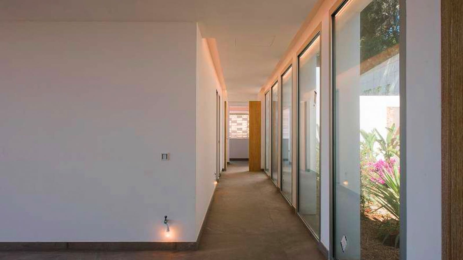 5 soverom Villa til salgs i Es Cubells med svømmebasseng - € 16 000 000 (Ref: 9138524)