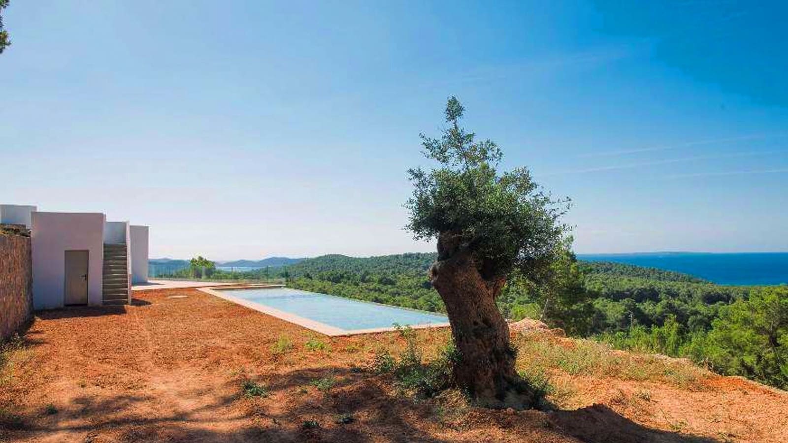 5 soverom Villa til salgs i Es Cubells med svømmebasseng - € 16 000 000 (Ref: 9138524)