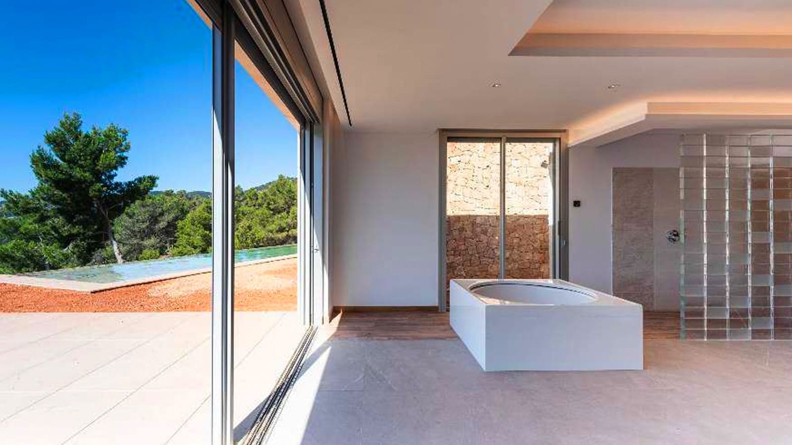 5 soverom Villa til salgs i Es Cubells med svømmebasseng - € 16 000 000 (Ref: 9138524)