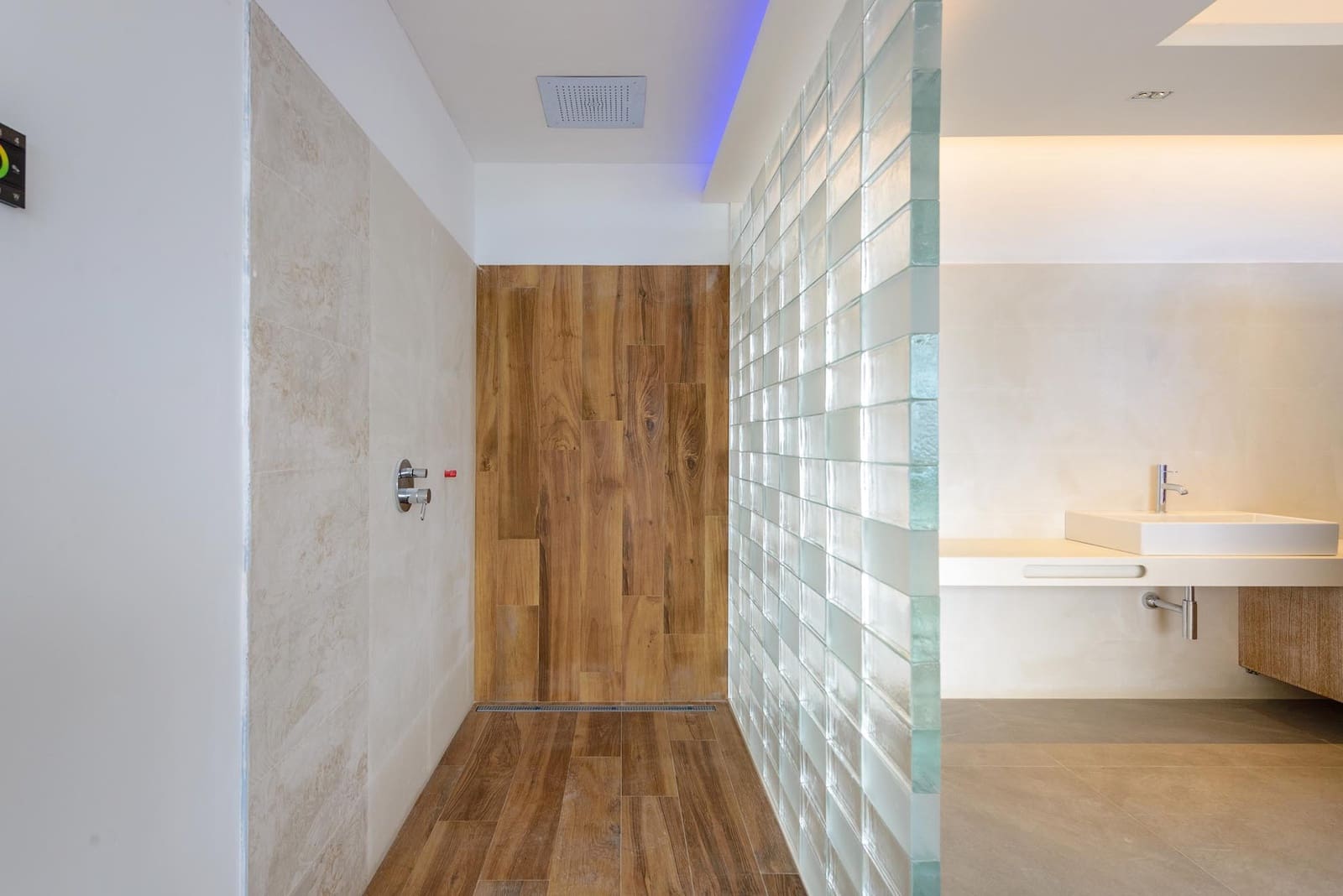 5 soverom Villa til salgs i Es Cubells med svømmebasseng - € 16 000 000 (Ref: 9138524)