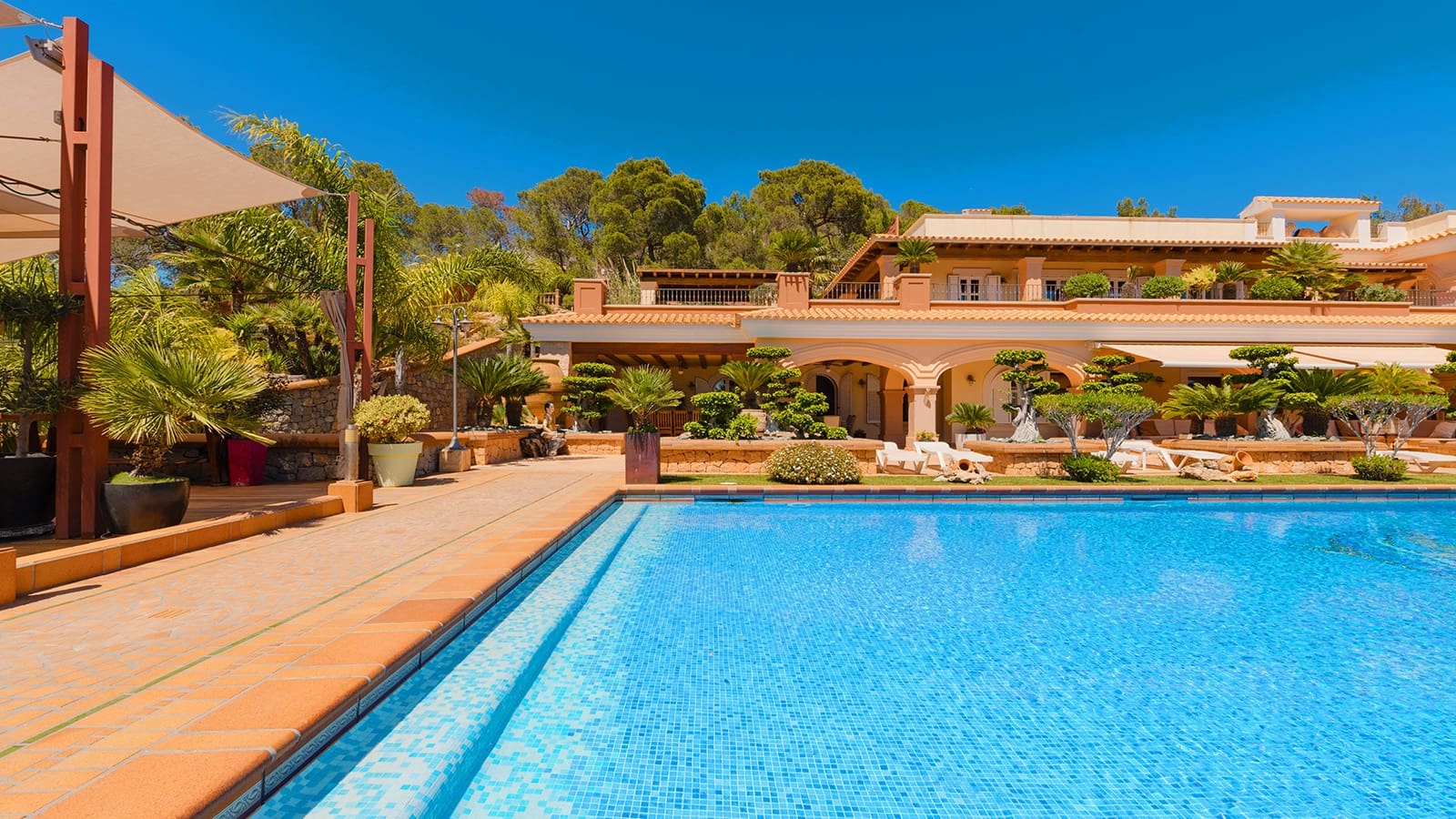 7 bedroom Villa for sale in Ibiza / Eivissa town with pool - € 9,500,000 (Ref: 9141882)