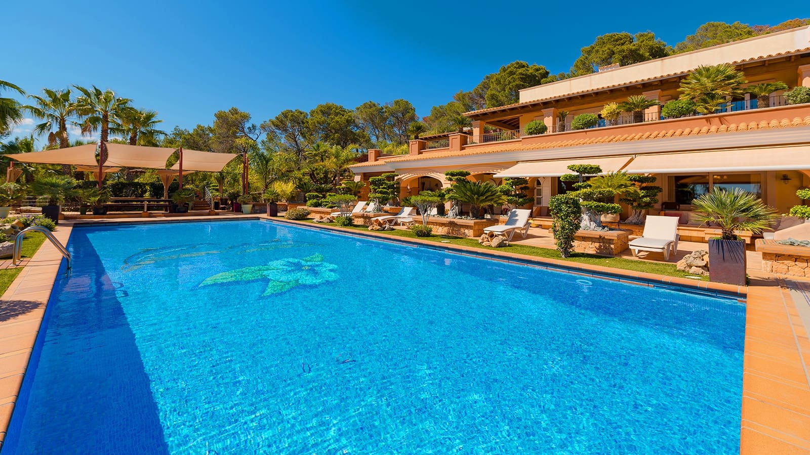 7 bedroom Villa for sale in Ibiza / Eivissa town with pool - € 9,500,000 (Ref: 9141882)