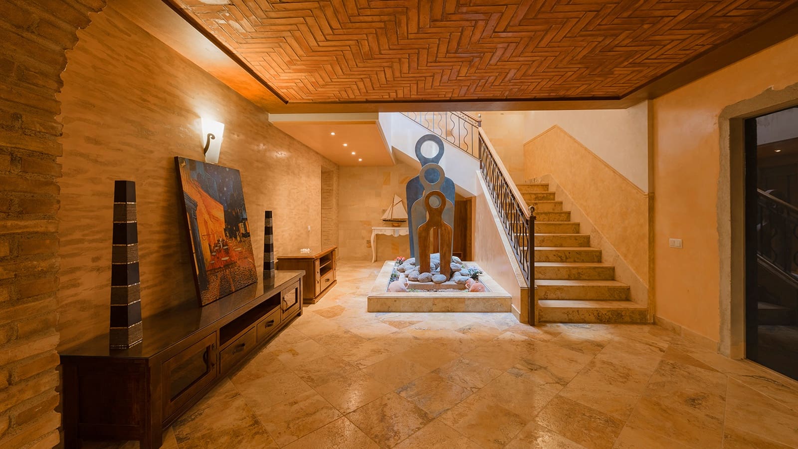 7 bedroom Villa for sale in Ibiza / Eivissa town with pool - € 9,500,000 (Ref: 9141882)