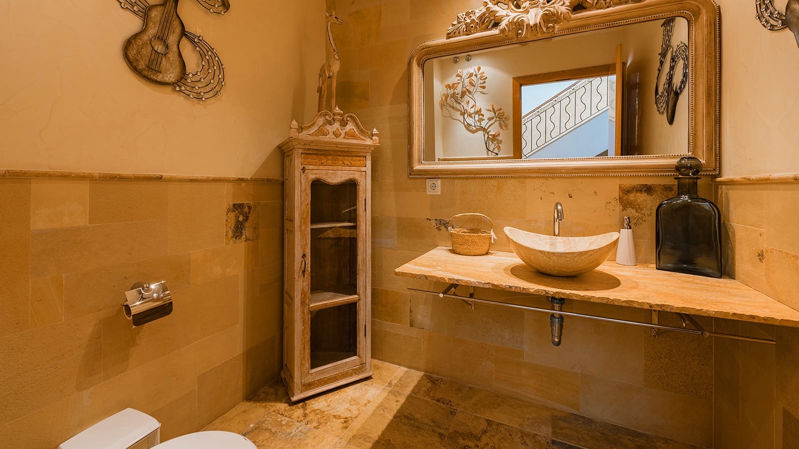 7 bedroom Villa for sale in Ibiza / Eivissa town with pool - € 9,500,000 (Ref: 9141882)