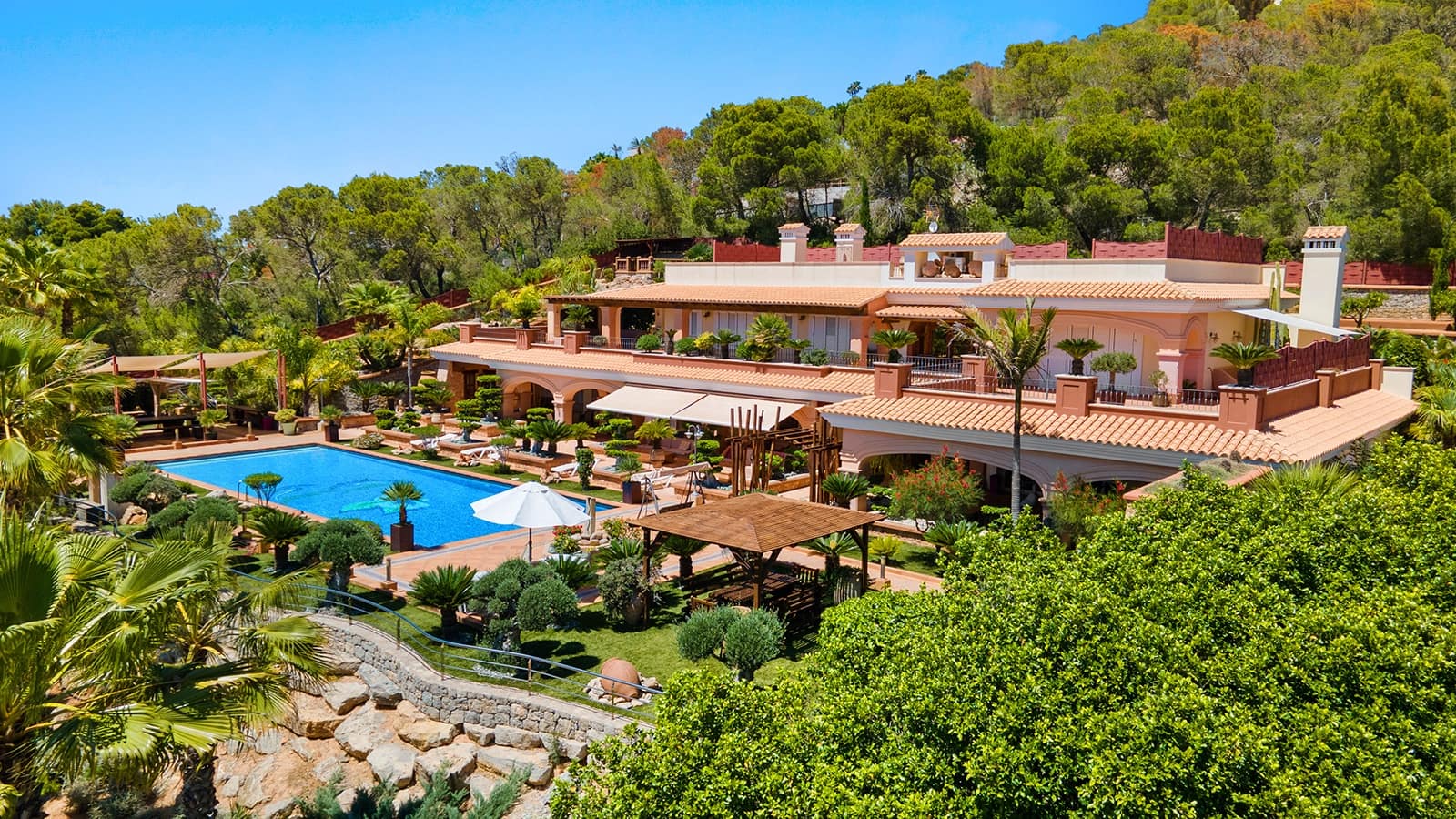 7 bedroom Villa for sale in Ibiza / Eivissa town with pool - € 9,500,000 (Ref: 9141882)