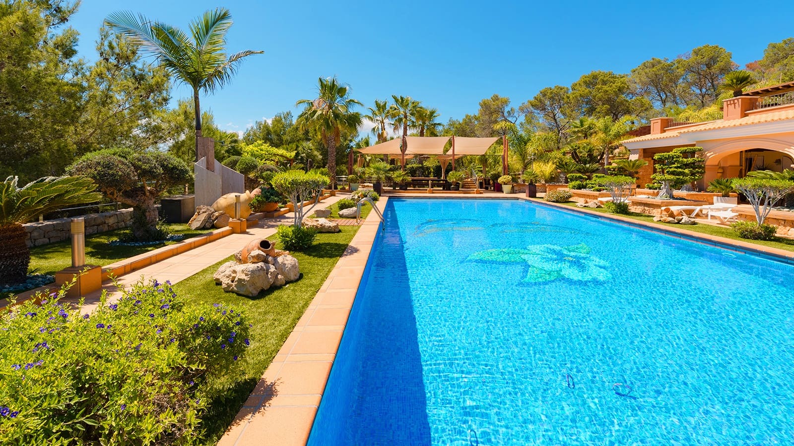 7 bedroom Villa for sale in Ibiza / Eivissa town with pool - € 9,500,000 (Ref: 9141882)