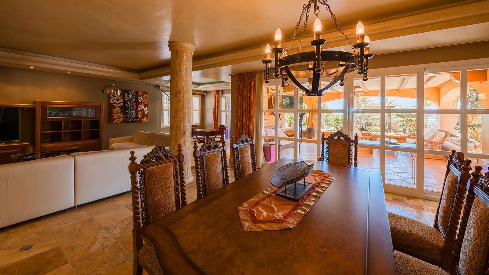 7 bedroom Villa for sale in Ibiza / Eivissa town with pool - € 9,500,000 (Ref: 9141882)