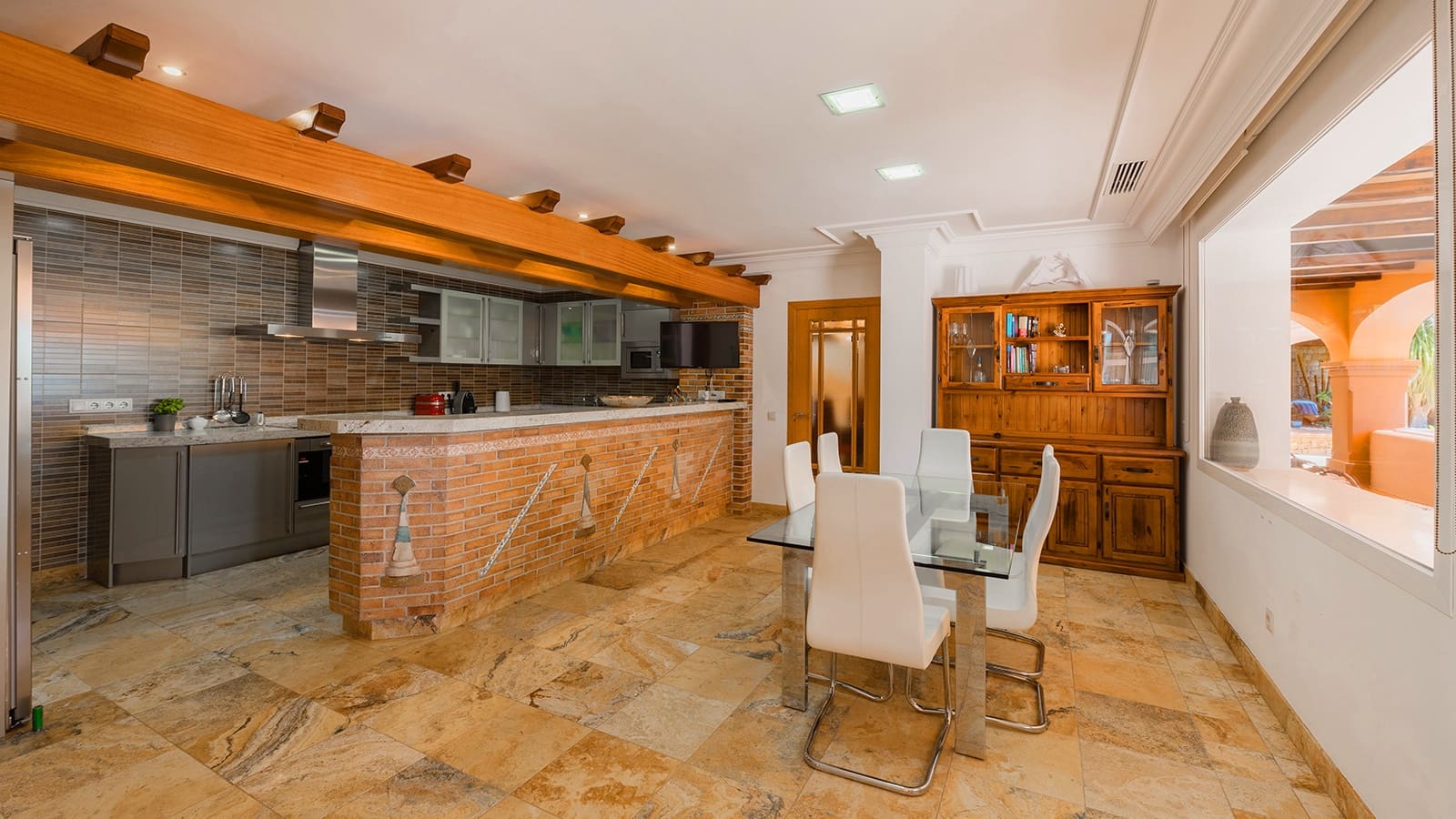 7 bedroom Villa for sale in Ibiza / Eivissa town with pool - € 9,500,000 (Ref: 9141882)