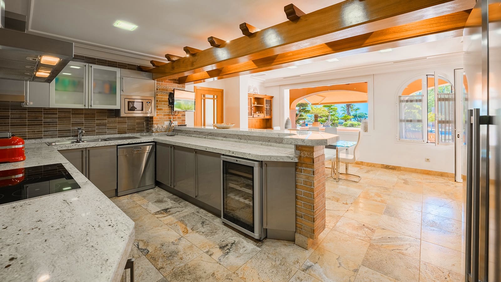 7 bedroom Villa for sale in Ibiza / Eivissa town with pool - € 9,500,000 (Ref: 9141882)