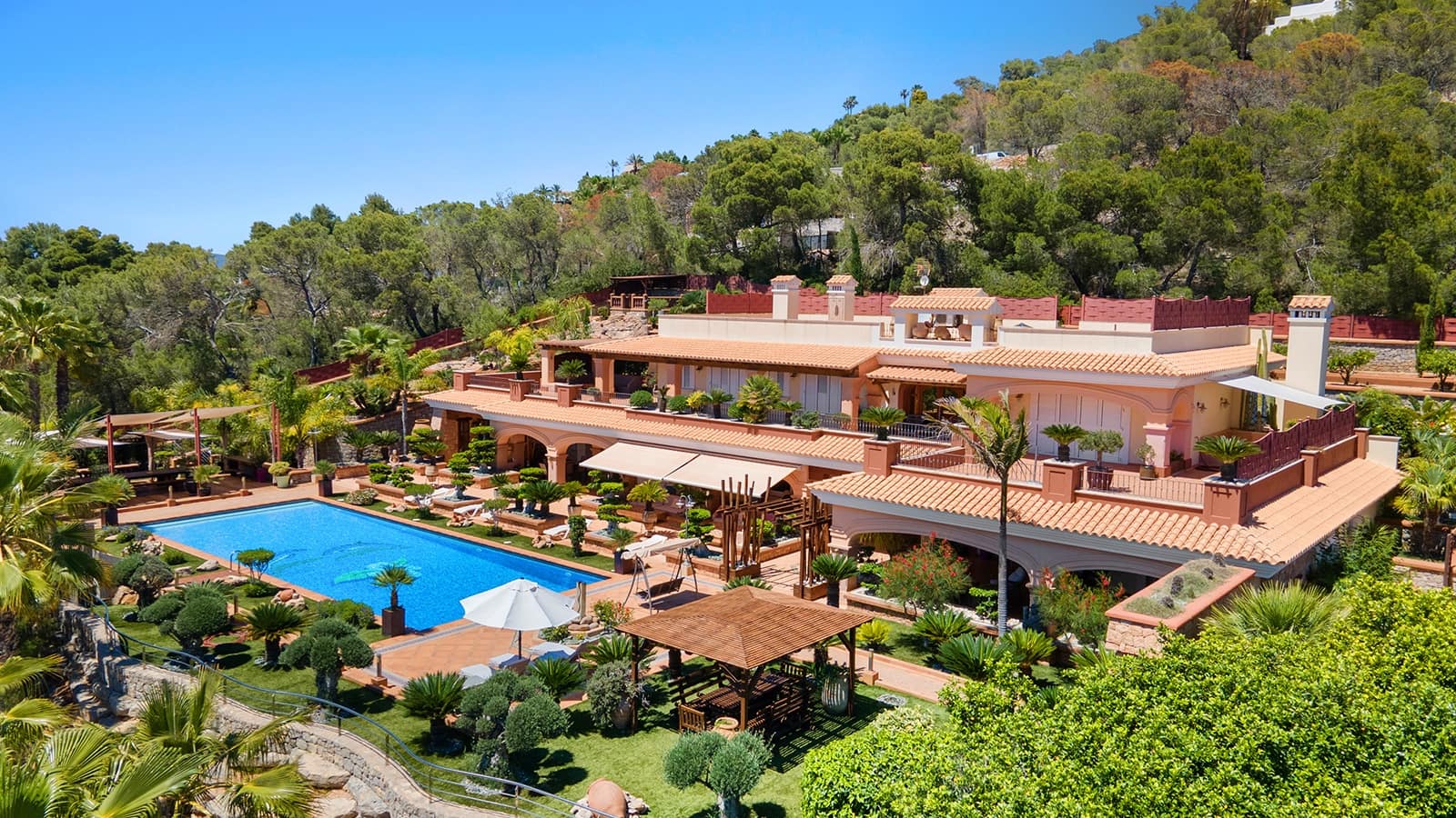 7 bedroom Villa for sale in Ibiza / Eivissa town with pool - € 9,500,000 (Ref: 9141882)