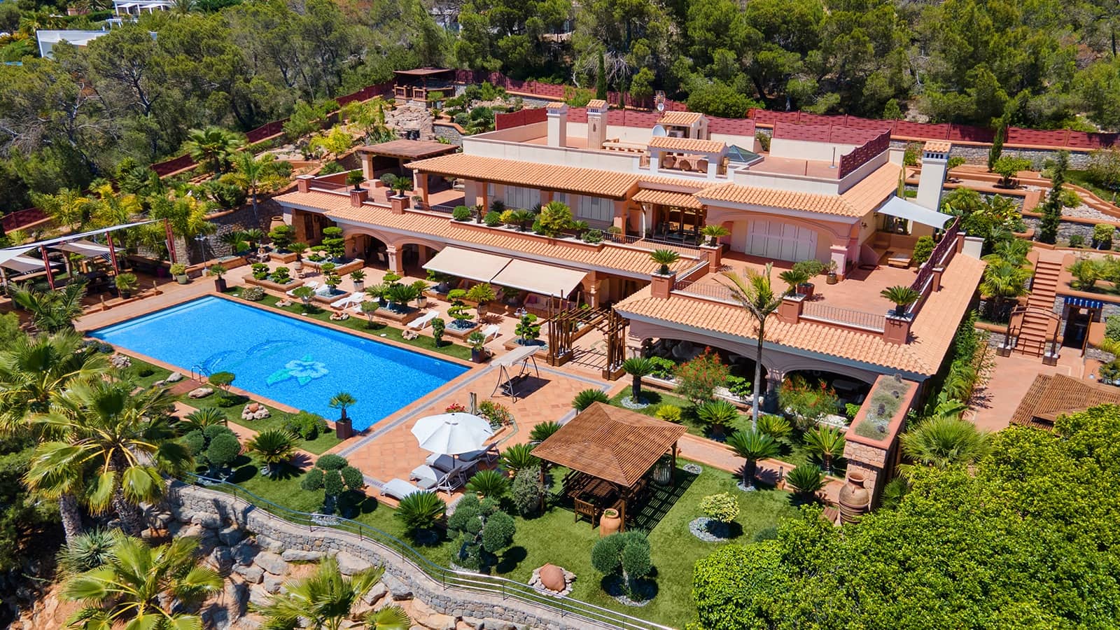 7 bedroom Villa for sale in Ibiza / Eivissa town with pool - € 9,500,000 (Ref: 9141882)