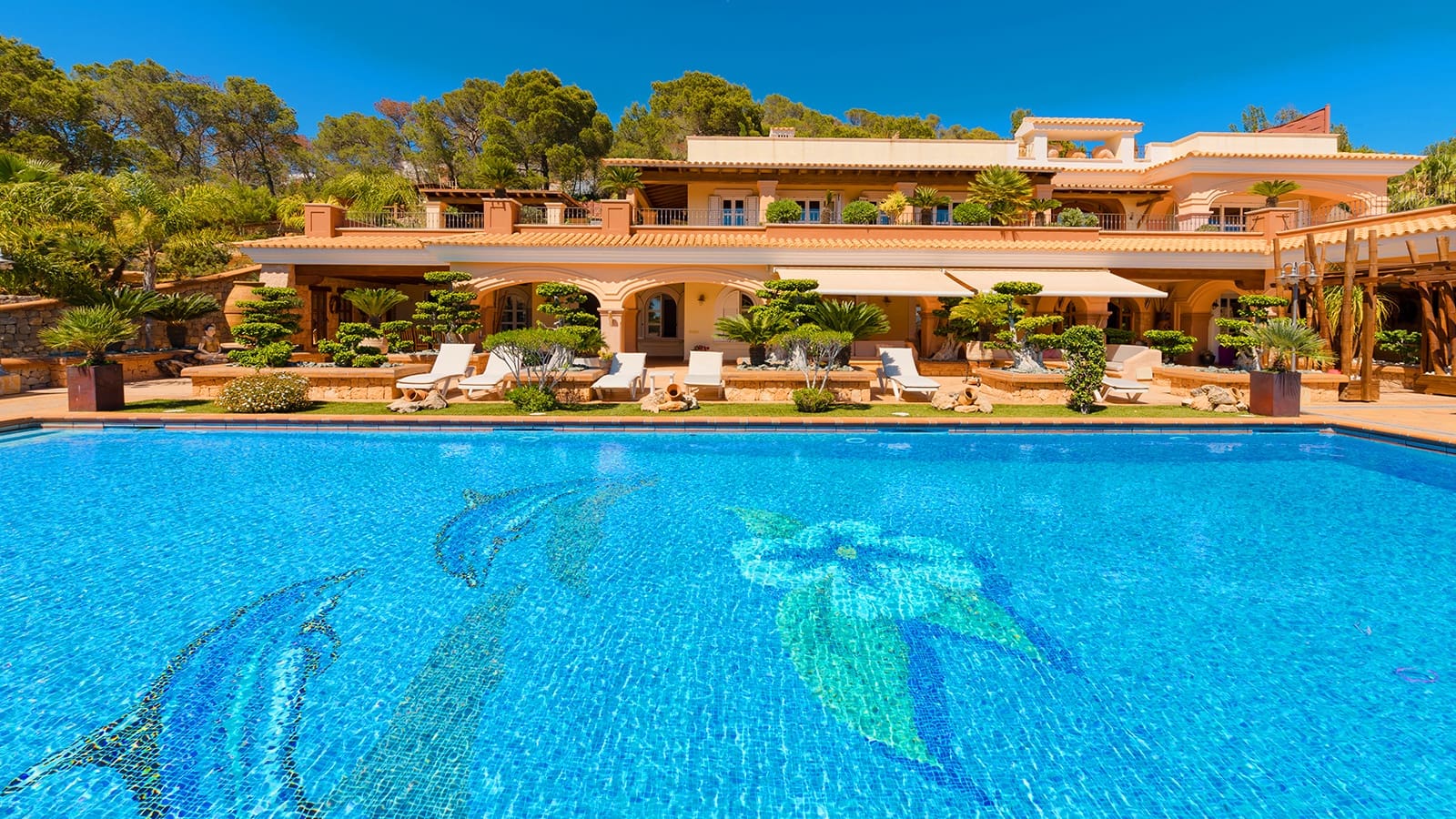 7 bedroom Villa for sale in Ibiza / Eivissa town with pool - € 9,500,000 (Ref: 9141882)