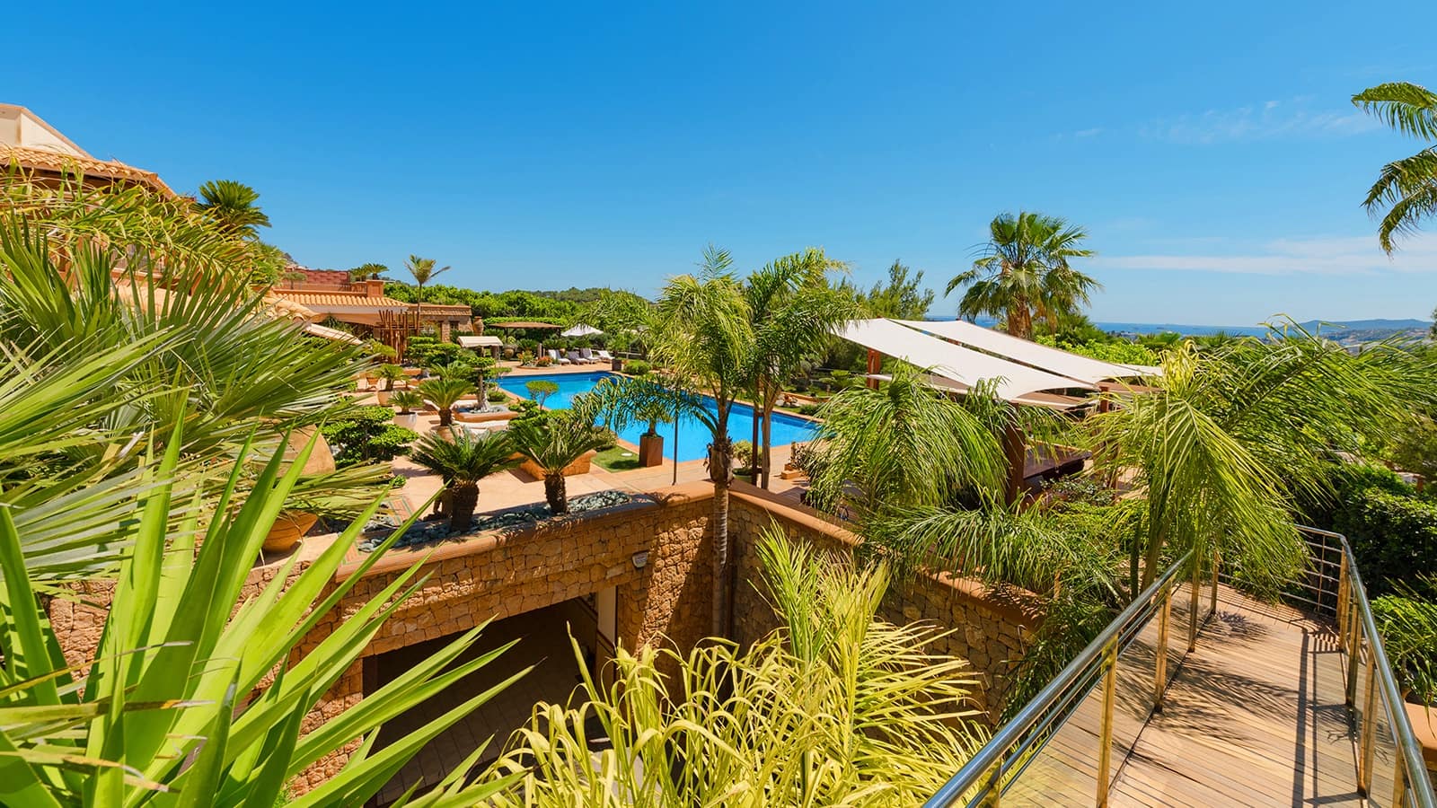 7 bedroom Villa for sale in Ibiza / Eivissa town with pool - € 9,500,000 (Ref: 9141882)