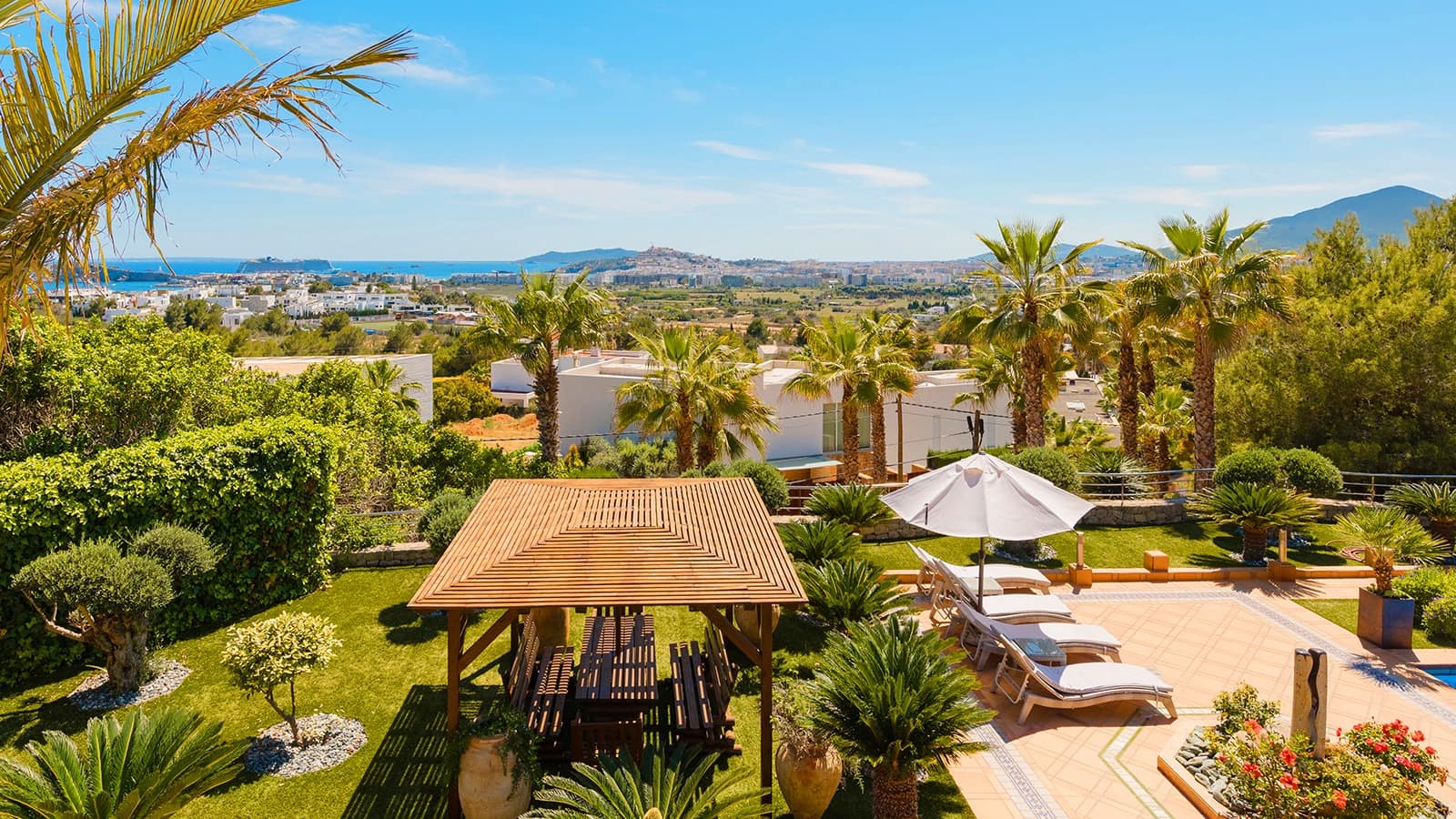 7 bedroom Villa for sale in Ibiza / Eivissa town with pool - € 9,500,000 (Ref: 9141882)