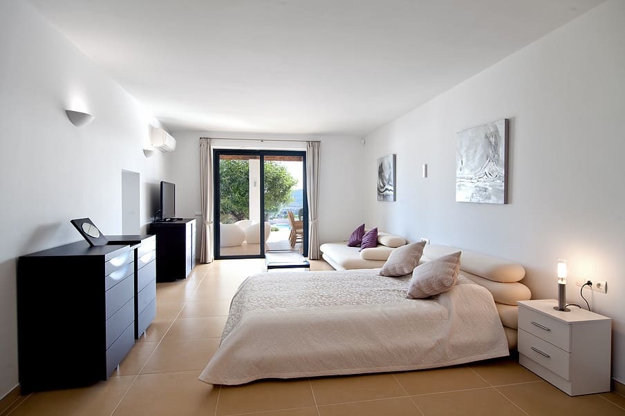 10 bedroom Villa for sale in Santa Eulalia / Santa Eularia with pool - € 16,000,000 (Ref: 9142053)