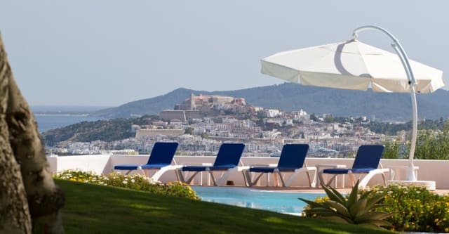 10 makuuhuone Huvila myytävänä paikassa Santa Eulalia / Santa Eularia mukana uima-altaan - 16 000 000 € (Ref: 9142053)