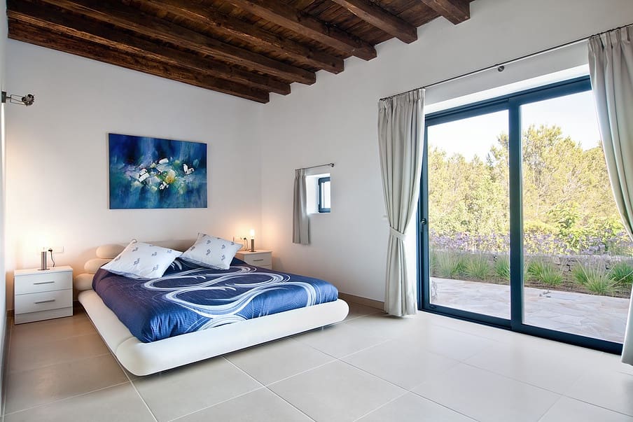 10 bedroom Villa for sale in Santa Eulalia / Santa Eularia with pool - € 16,000,000 (Ref: 9142053)