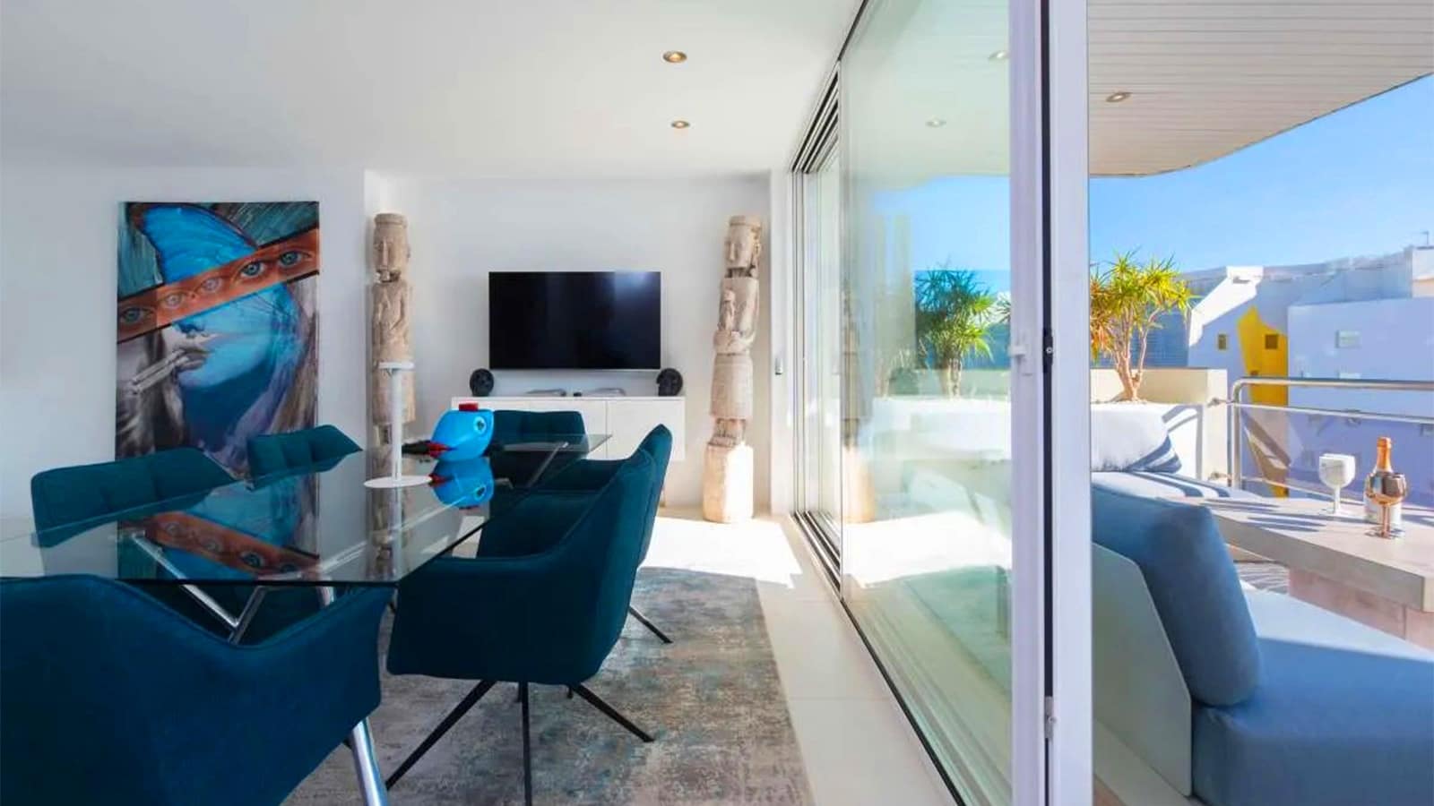 2 bedroom Apartment for sale in Ibiza / Eivissa town with pool - € 2,350,000 (Ref: 9158706)