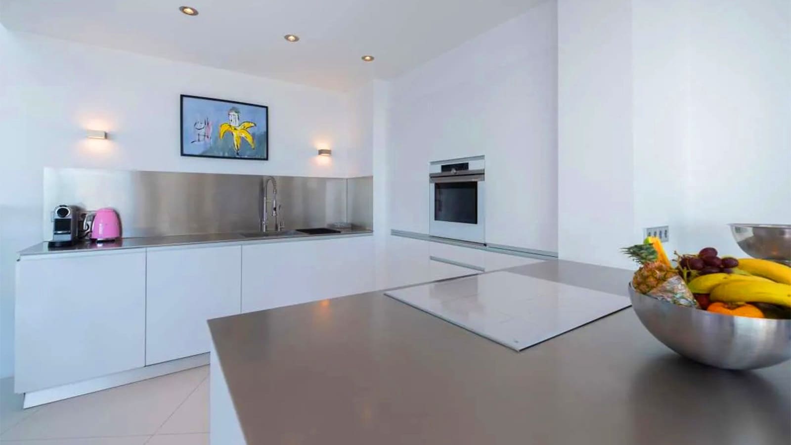 2 bedroom Apartment for sale in Ibiza / Eivissa town with pool - € 2,350,000 (Ref: 9158706)