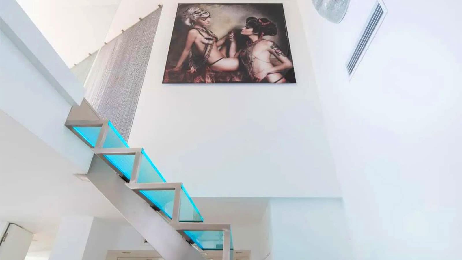 2 bedroom Apartment for sale in Ibiza / Eivissa town with pool - € 2,350,000 (Ref: 9158706)