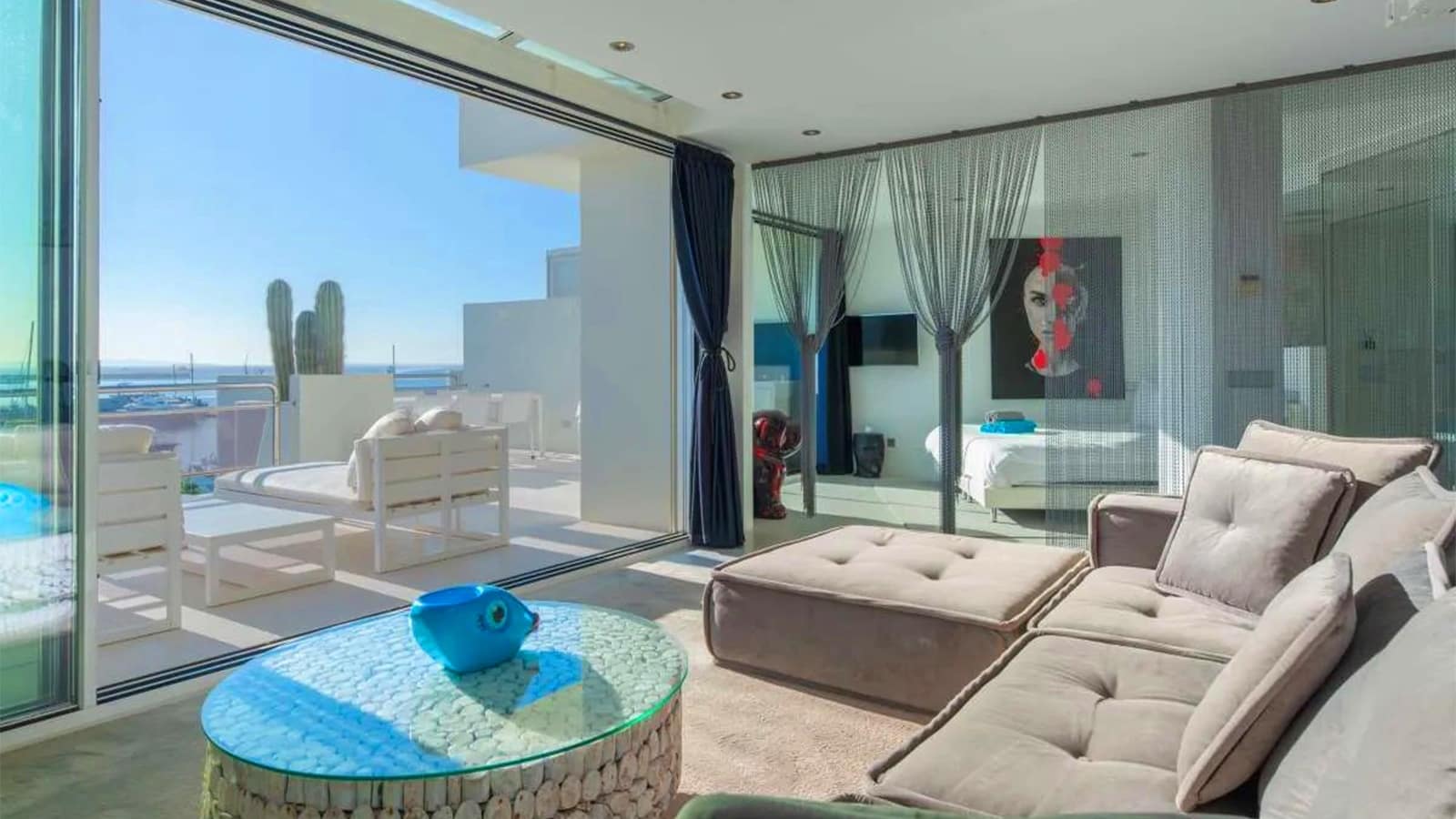 2 bedroom Apartment for sale in Ibiza / Eivissa town with pool - € 2,350,000 (Ref: 9158706)