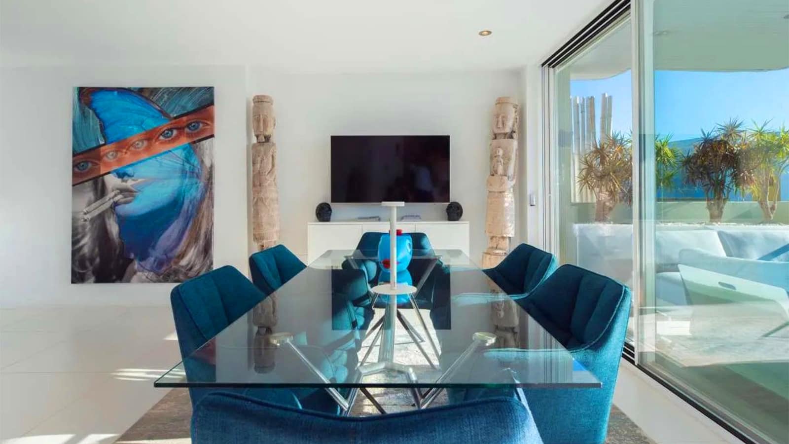 2 bedroom Apartment for sale in Ibiza / Eivissa town with pool - € 2,350,000 (Ref: 9158706)