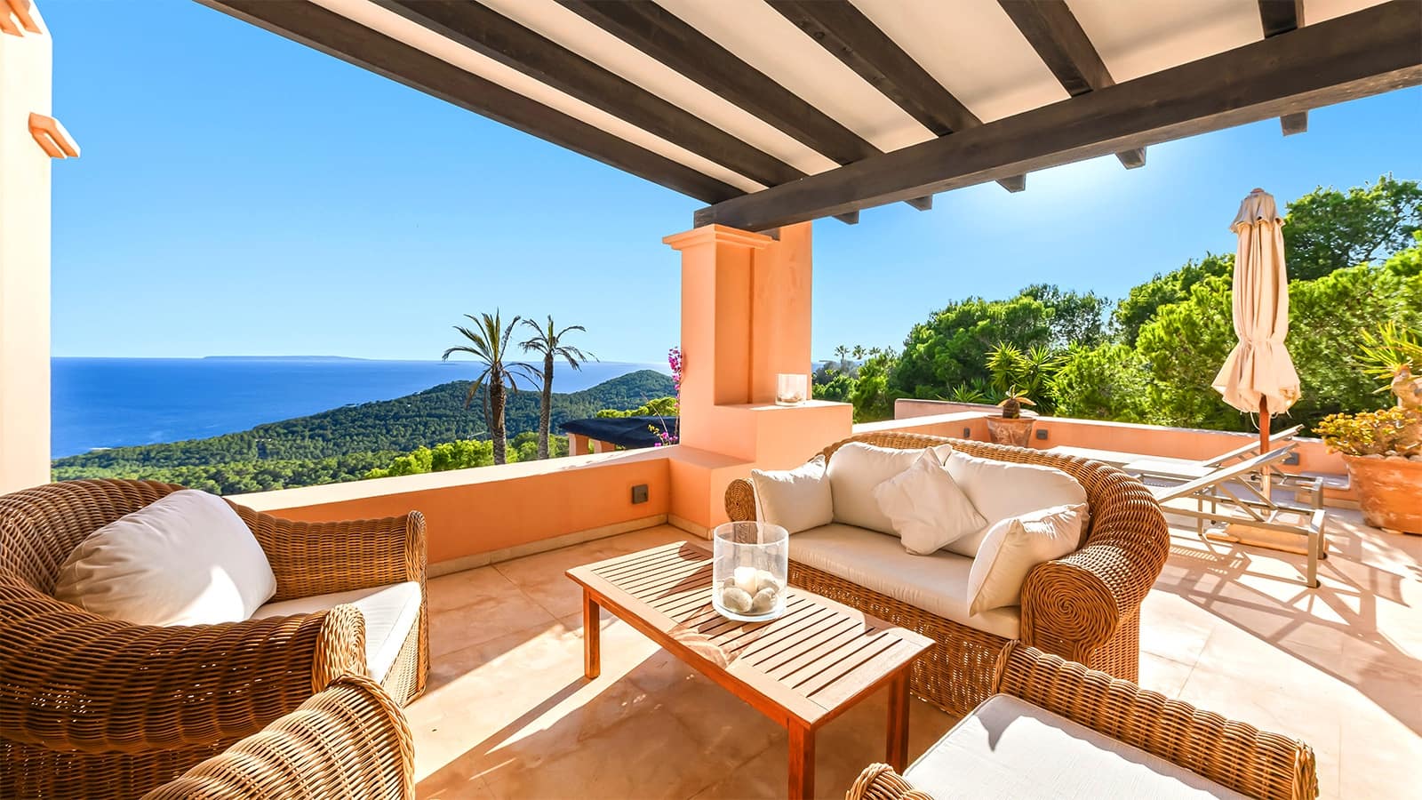 4 sypialnia Willa na sprzedaż w Roca Llisa z basenem - 7 500 000 € (Ref: 9172378)