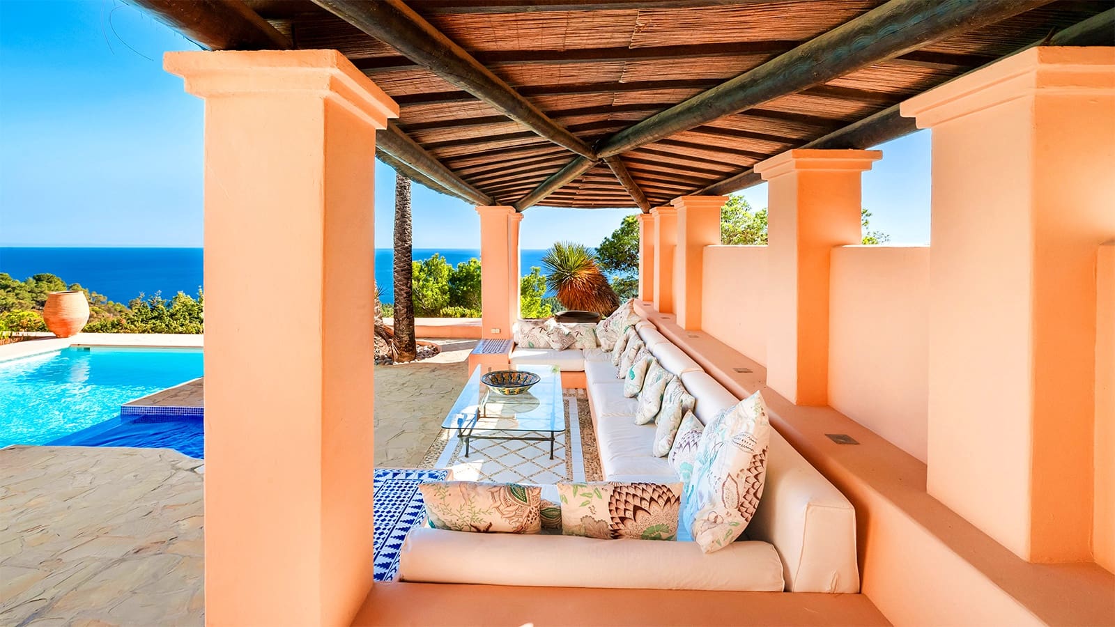 4 sypialnia Willa na sprzedaż w Roca Llisa z basenem - 7 500 000 € (Ref: 9172378)